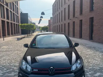 Gebraucht VW Golf VI GTI 211 PS (155 kW) 2010 Schwarz Kleinwagen