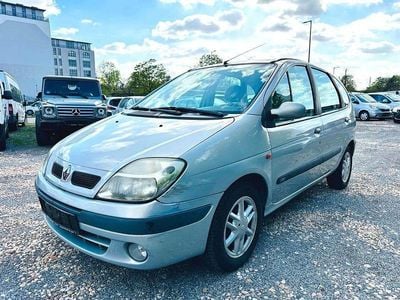 Second-hand Renault Scénic Authentique 107 CP (78 kW) 2002 Argintiu Monovolum