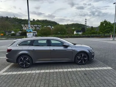 Gebraucht Renault Talisman GrandTour Intens 160 PS (117 kW) 2016 Kombi