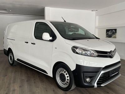 Usata Toyota Proace 122 CV (89 kW) 2017 Bianco Monovolume