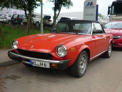 Fiat 124 Spider