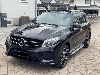 Gebraucht Mercedes GLE500 AMG line 455 PS (334 kW) 2016 Schwarz SUV