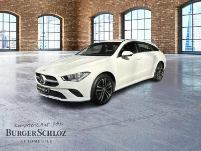Gebraucht Mercedes CLA200 150 PS (110 kW) 2023 Weiß Coupé