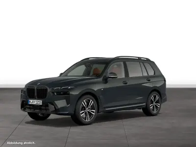Usata BMW X7 M Sport 340 CV (250 kW) 2025 Grigio SUV