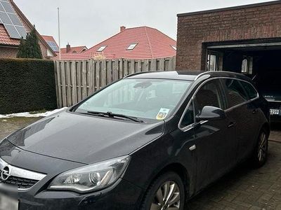 Gebraucht Opel Astra 140 PS (102 kW) 2011 Schwarz Kombi