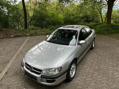 Opel Omega