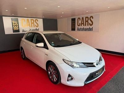 Gebraucht Toyota Auris Hybrid Edition 99 PS (72 kW) 2013 Weiß Limousine