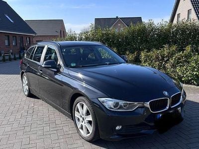 Gebraucht BMW 320 Sport Line 184 PS (135 kW) 2013 Schwarz Kombi