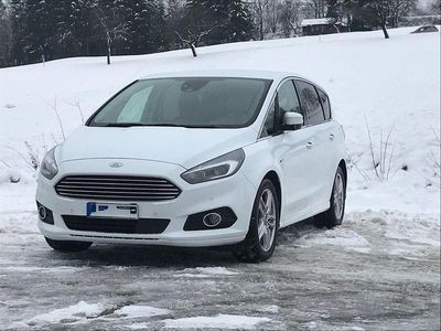 Gebraucht Ford S-MAX Titanium 150 PS (110 kW) 2018 Weiß Van / Kleinbus