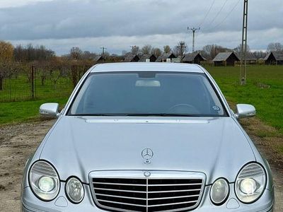 Gebraucht Mercedes E320 Avantgarde 224 PS (164 kW) 2008 Silber Limousine