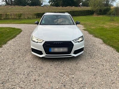 Weiß Gebraucht 2017 Audi A4 Kombi | 20.850 € (Etwas zu teuer)