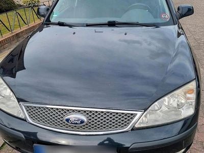 Gebraucht Ford Mondeo 140 PS (102 kW) 2004 Schwarz Kombi