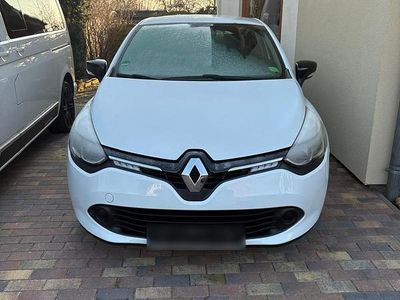 Usata Renault Clio IV LIMITED 90 CV (66 kW) 2016 Bianco Utilitaria
