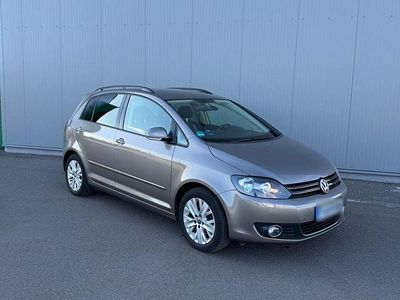 Gebraucht VW Golf Plus Cross Life 86 PS (63 kW) 2013 Braun Van / Kleinbus