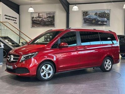 Usata Mercedes V250 190 CV (139 kW) 2022 Rosso Monovolume