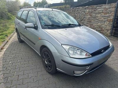 Occasion Ford Focus Basis 101 PK (74 kW) 2005 Grijs Stationwagen