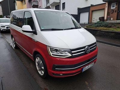 Gebraucht VW Caravelle 199 PS (146 kW) 2019 Rot Van / Kleinbus