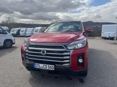 Gebraucht KGM Musso Quartz 203 PS (149 kW) 2024 Rot Pickup