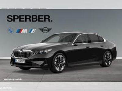 Gebraucht BMW i5 250 kW (340 PS) 2025 Schwarz (saphirschwarz) Limousine