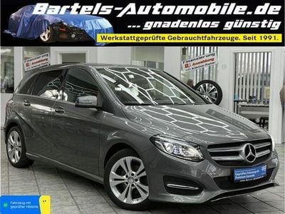 Gebraucht Mercedes B200 Urban 156 PS (114 kW) 2016 Mountaingrau  met. Van / Kleinbus