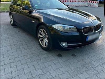Gebraucht BMW 520 184 PS (135 kW) 2012 Schwarz Kombi