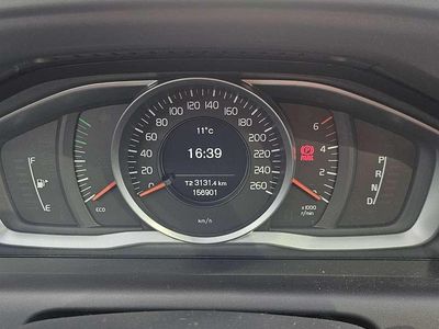 Gebraucht Volvo XC60 Kinetic 150 PS (110 kW) 2016 SUV
