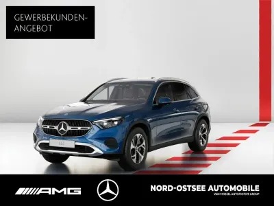 Gebraucht Mercedes GLC300 Avantgarde 197 PS (144 kW) 2023 Metalliclack spektralblau SUV