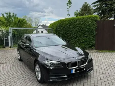Gebraucht BMW 525 Comfort Edition 218 PS (160 kW) 2016 Braun Kombi
