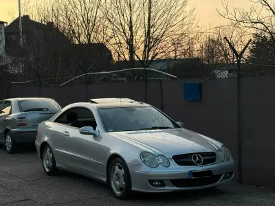 Gebraucht Mercedes CLK200 163 PS (119 kW) 2006 Silber Coupé