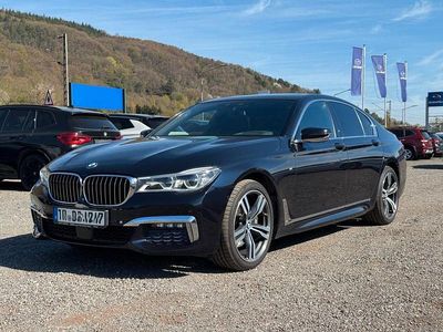Second-hand BMW 730 M Sport 265 CP (194 kW) 2016 Negru Berlinǎ
