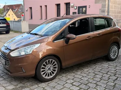 Gebraucht Ford B-MAX 101 PS (74 kW) 2013 Braun Van / Kleinbus