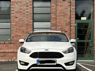 Gebraucht Ford Focus ST-Line 150 PS (110 kW) 2018 Weiß Kombi