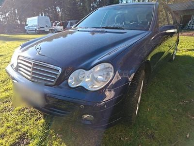Usata Mercedes C180 140 CV (102 kW) 2004 Blu Station wagon