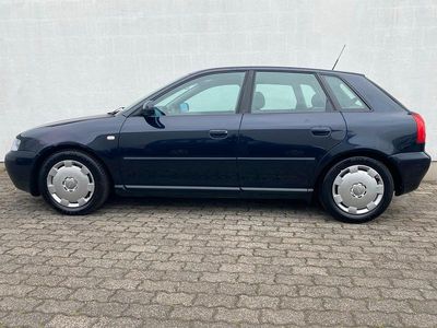 Gebraucht Audi A3 102 PS (75 kW) 2001 Blau Limousine