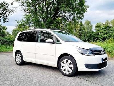 Second-hand VW Touran 150 CP (110 kW) 2011 Monovolum