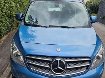 Mercedes Citan 111