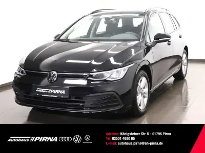 Gebraucht VW Golf VIII Life 131 PS (96 kW) 2023 Deep black Kombi