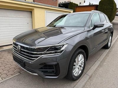 Gebraucht VW Touareg R-line 286 PS (210 kW) 2019 Grau SUV