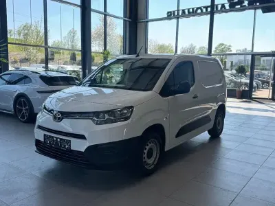 Gebraucht Toyota Proace City City 102 PS (75 kW) 2022 Weiß Van / Kleinbus