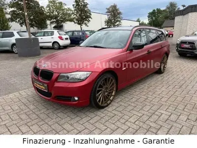 Gebraucht BMW 318 Sport Line 143 PS (105 kW) 2011 Grau Kombi