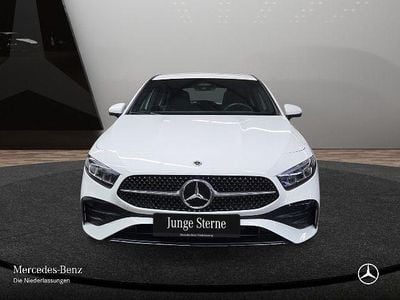 Weiß Gebraucht 2024 Mercedes A220 Advanced Plus Limousine | 32.990 € (Guter Preis)