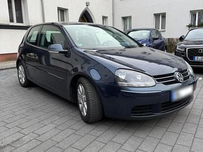 Gebraucht VW Golf V 150 PS (110 kW) 2006 Blau Kleinwagen