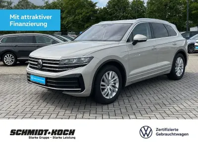 Używany VW Touareg Elegance 231 KM (169 kW) 2025 Beżowy SUV