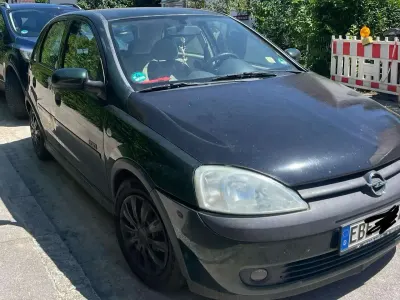 Gebraucht Opel Corsa Elegance 90 PS (66 kW) 2000 Grün Kleinwagen
