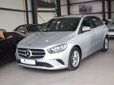Mercedes B200
