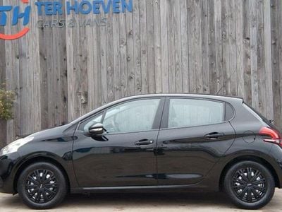 Second-hand Peugeot 208 Access 68 CP (50 kW) 2015 Negru Hatchback