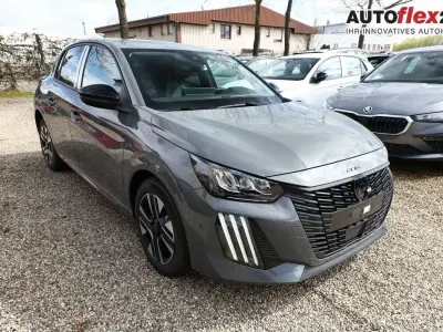 Neu Peugeot 208 Allure 136 PS (100 kW) 2025 Selenium grau metallic Kleinwagen