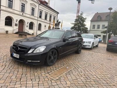 Mercedes E300