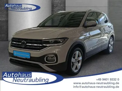 Gebraucht VW T-Cross Style 110 PS (80 kW) 2023 Ascotgrau SUV