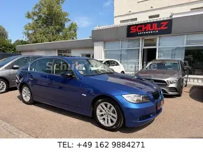 Gebraucht BMW 325 218 PS (160 kW) 2006 Blau Limousine